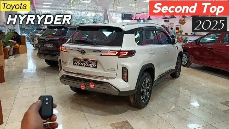 Toyota Hyryder 2025